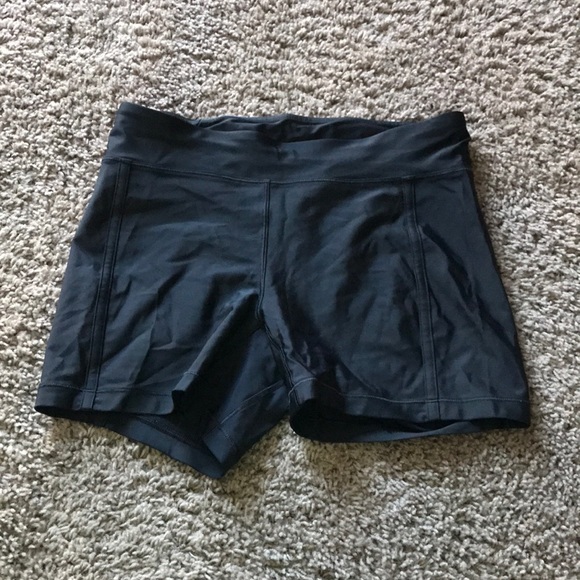 lululemon athletica Pants - Lululemon Black spandex shorts missing size tag 4